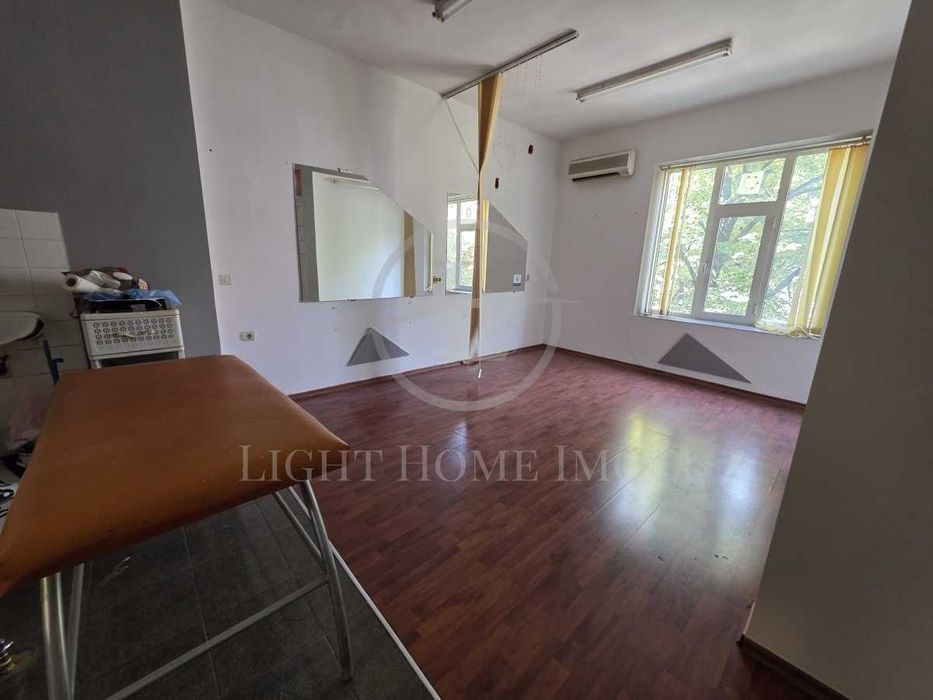 Продава се Тристаен апартамент в Пловдив, Център - 120 кв.м за 1834 €/кв.м - Снимка #1