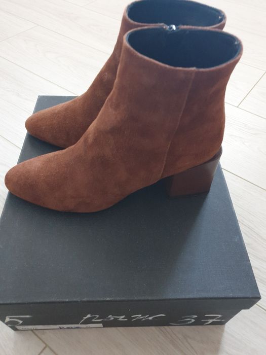 Продам ботильоны 37 рос размер