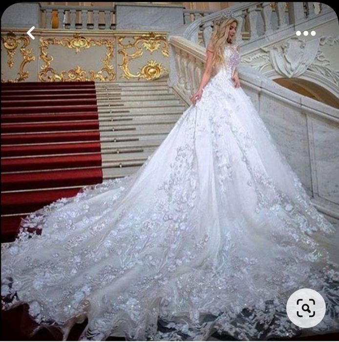 Профессиональный пошив свадебных и вечерних платьев