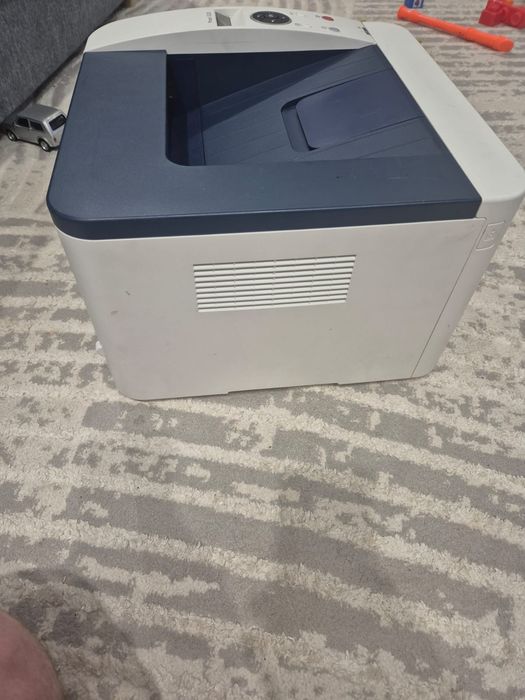 Продам принтер Xerox Phaser 3320