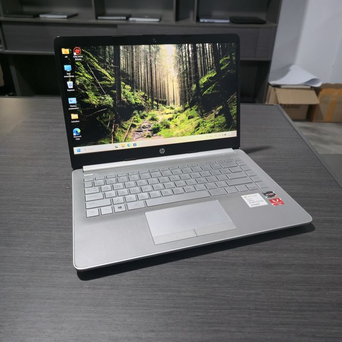 HP Laptop 14s Ryzen 3 SSD 256/8 GB