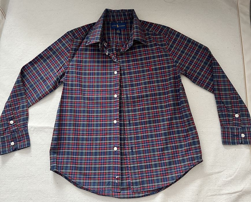 Продам рубашки, каждая по 2500 тг