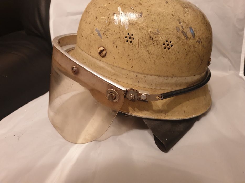 Casca germana de pompier