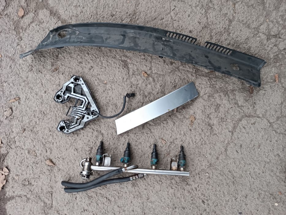 Запчасти на Audi A4 b5