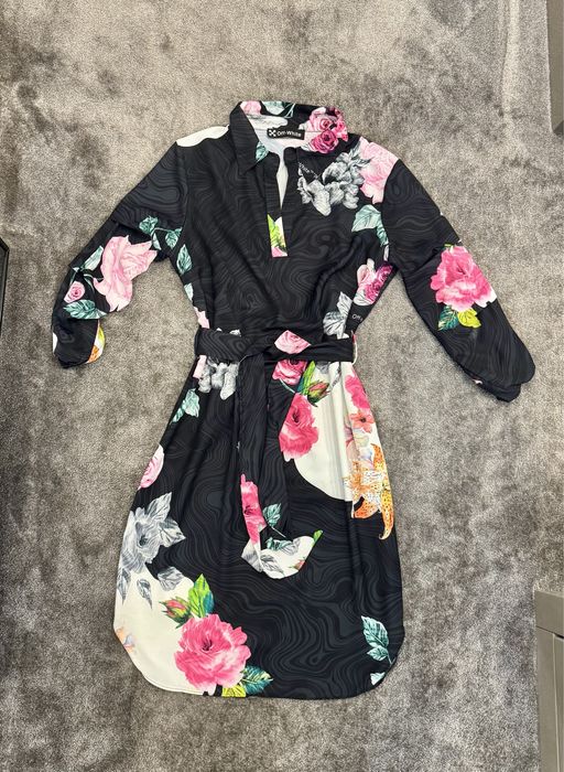 Лека и ефирна рокля OFF WHITE