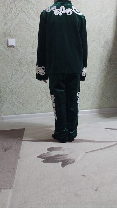 Казакские кастюмы