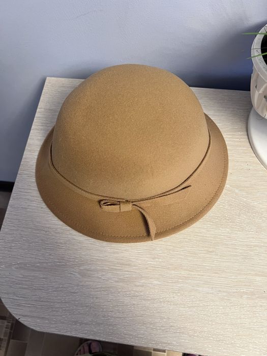 Продам шапку женскую