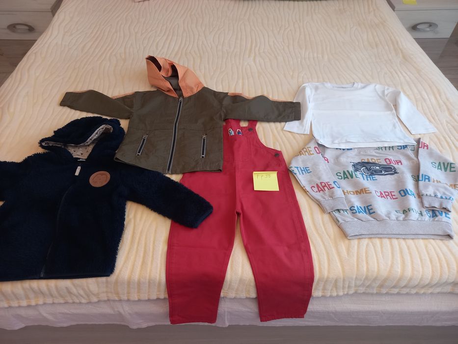 Дрешки от 86 до 110 размер по 3лв.всяко