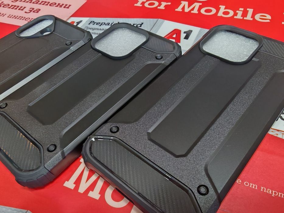 Iphone 16,iPhone 16 Pro,iPhone 16 Pro Max черен гръб различни  модели