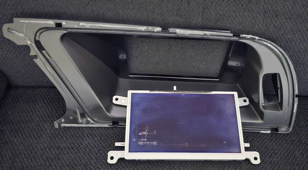 Display MMI Audi 6.5" Original Panasonic + Ramă Bord Audi A4 /A5/Q5