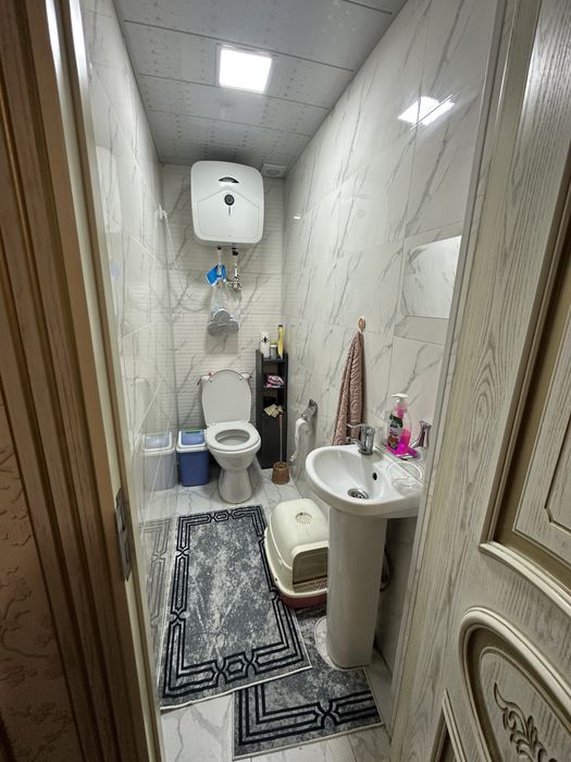 Srochna navastroyka do’m sotiladi