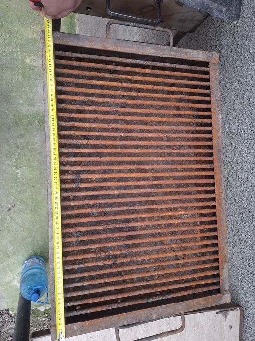 Gratar din fier de vanzare