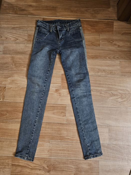 Джинсы подростковые