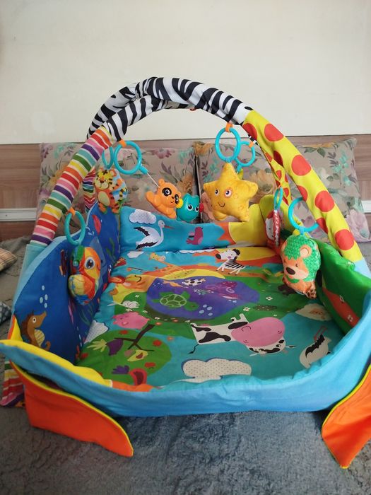 Продам детский коврик и шезлонг по