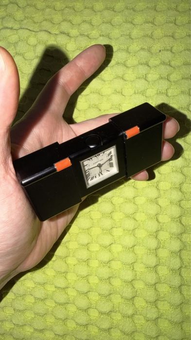 Cartier Coral Pendulette / Noire et Corail