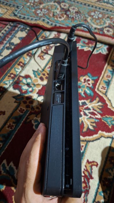 Playstation 4 slim 9.60 goldhen