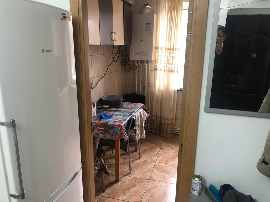 Apartament 3 camere decomandat ultracentral