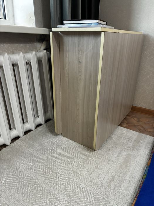 Продам стол в отличном состоянии