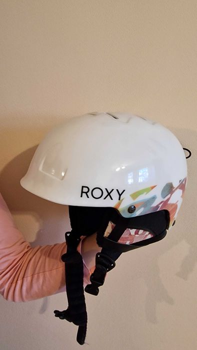 Комплект (каска Roxy, очила Uvex, ръкавици Rossignol) - 2 броя