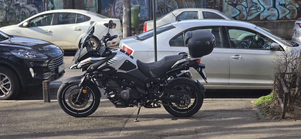 Suzuki V-Strom 650 XT (2017) – 40.000 km – Full Echipat Touring / Fără Accidente