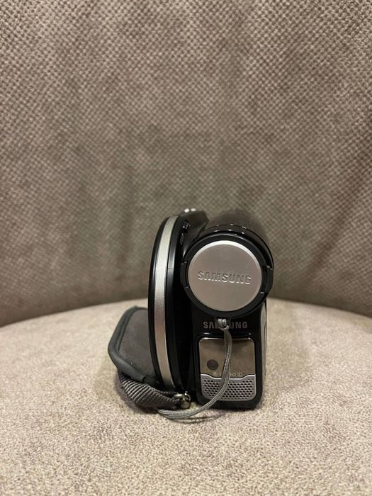 Продам Видео Камеру