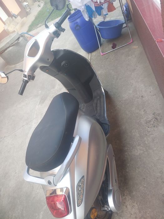 Scuter electric perfect functionabil
