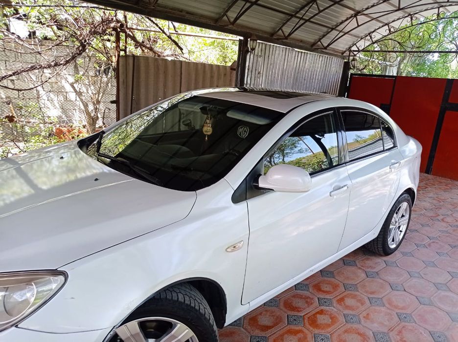 MG 350 китаец машина