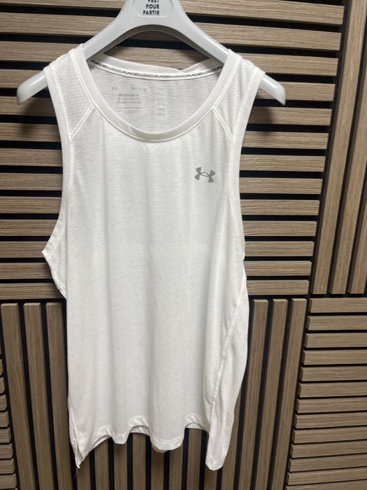 Under Armour : The Streaker Tee - размер Л / Оригинал