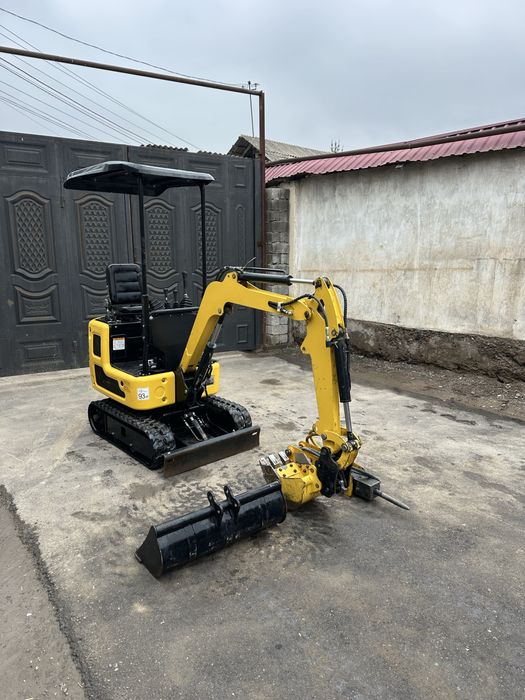 Мини экскаватор гидромолот бор