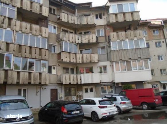 Licitatie-Apartament 2 camere Petrosani, jud Hunedoara — fotografia 1