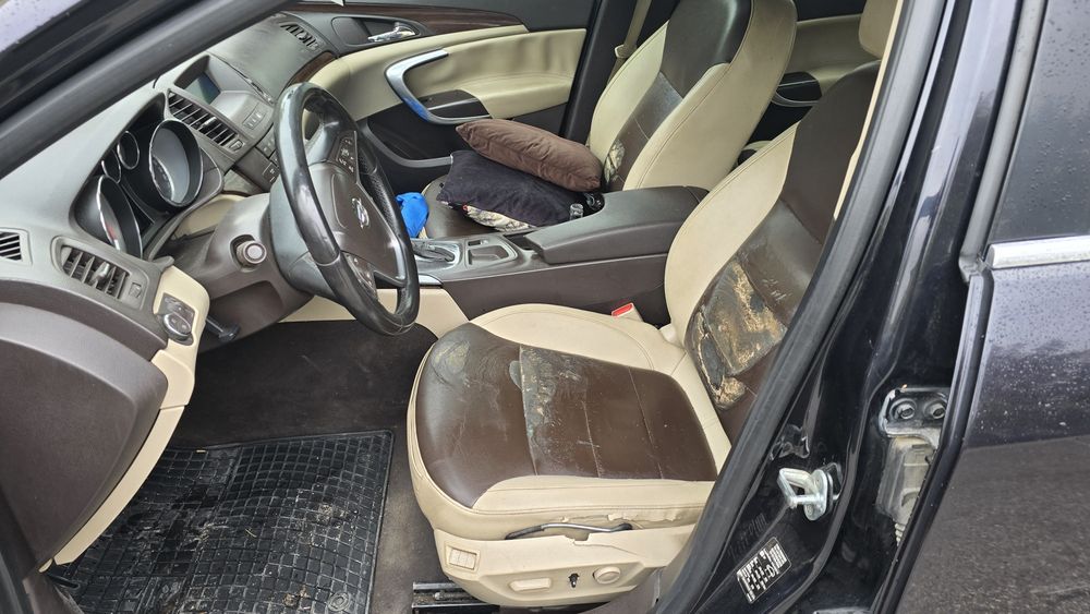 Opel Insignia на части