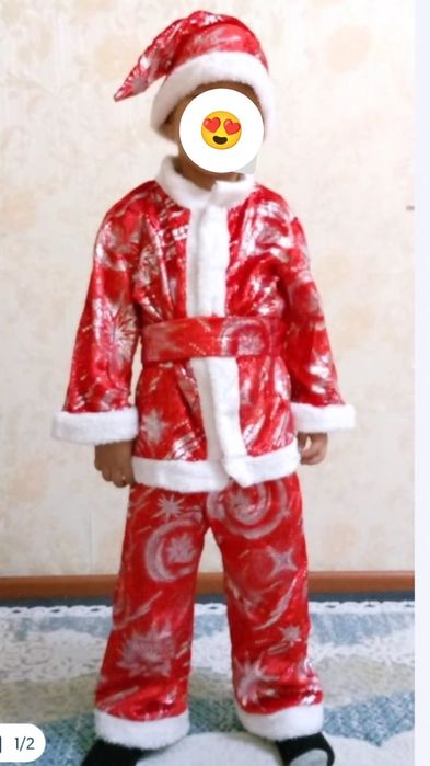 Продается костюмы на новый год.  Санта 3000тг. Бэтман 3000тг