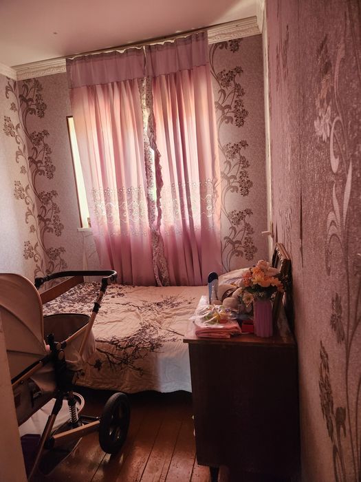 Uy sotiladi 3 xona qibray rayon xosilot kochasiıda.