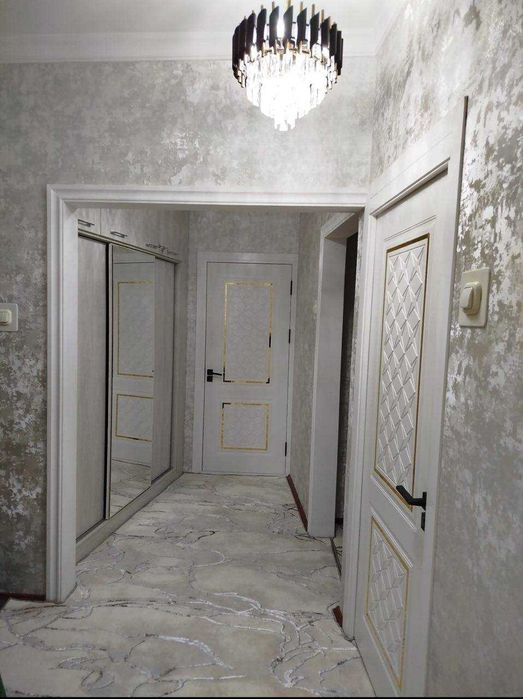 Квартира сотилади Олмазор тумани Алока ор.р Мехмон ресторани