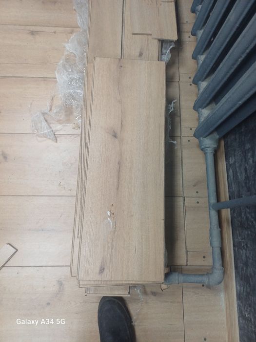 Ламинат продам  хороший