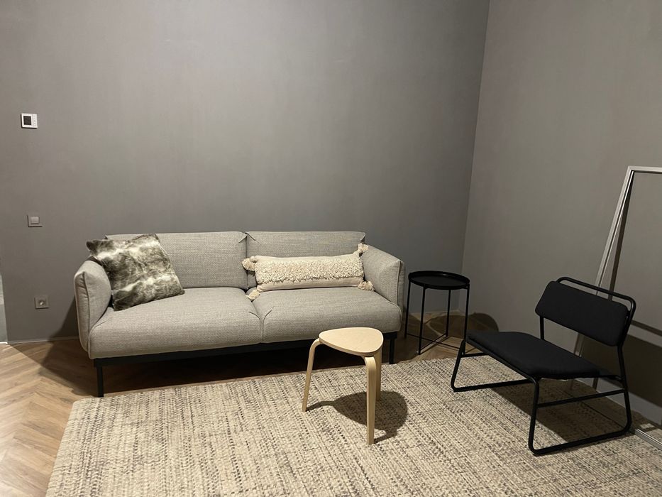 Apartament 2 camere nou, mobilat, design loft, loc de parcare demisol