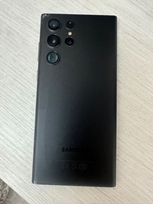 Samsung Galaxy S22 Ultra,  256/12gb