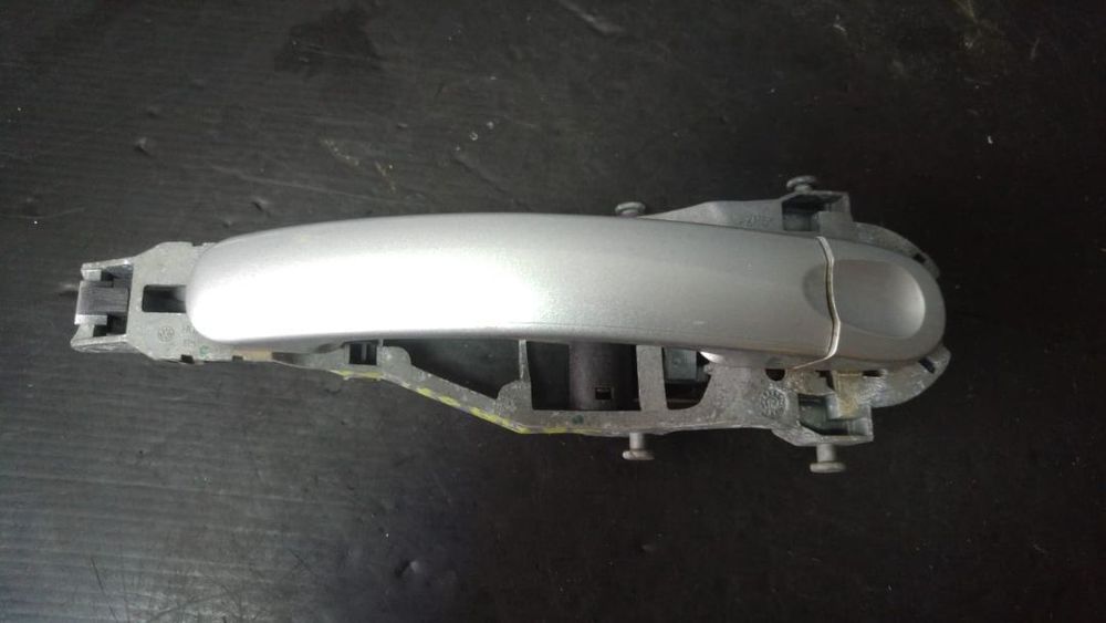 maner usa stanga spate vw jetta 3 2004-2010 1k0837886