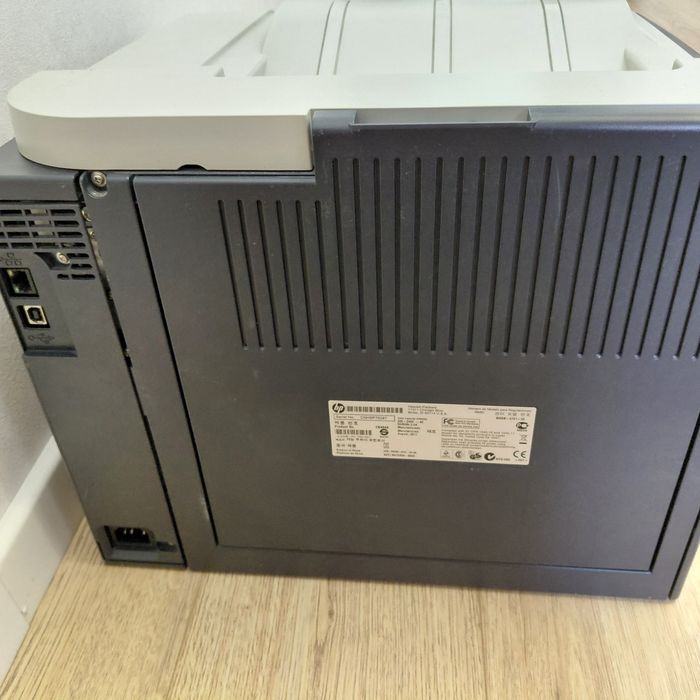 HP Color LaserJet CP2025. Б/У
