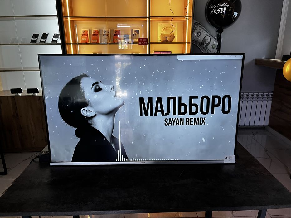 Телевизор Artel 40 дюйм .