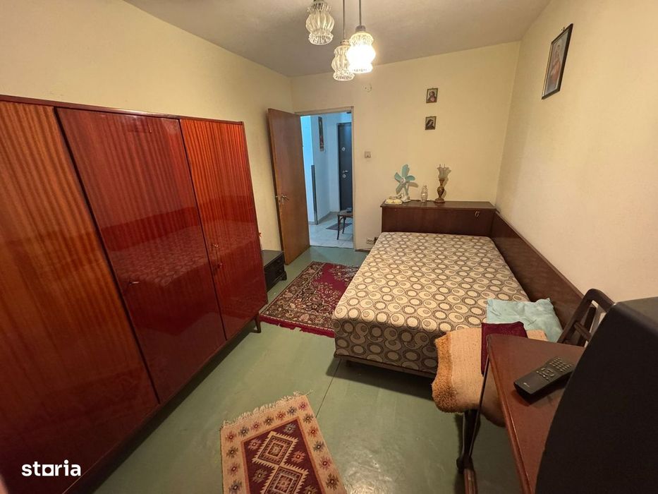 Apartament Baba Novac stradal-bloc turn