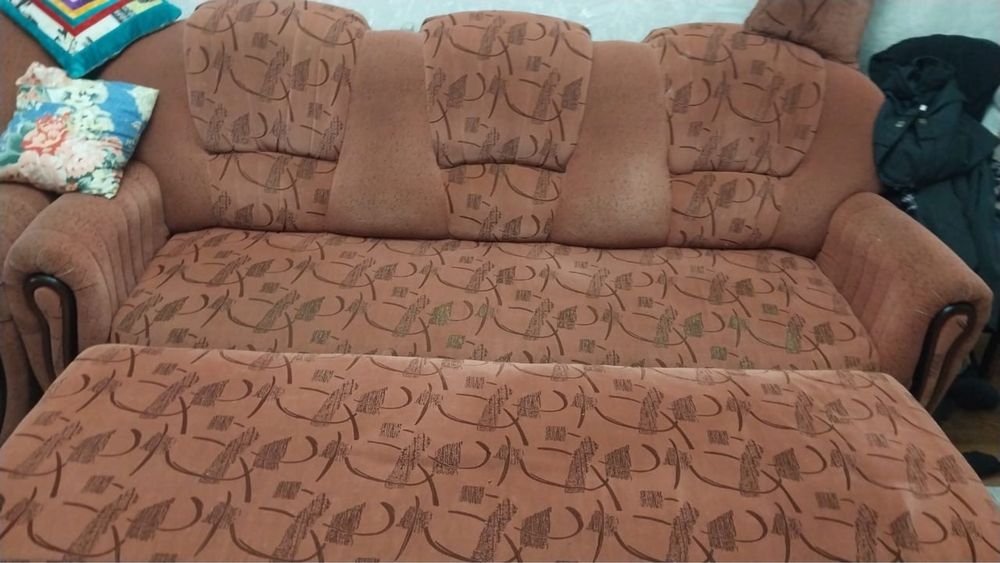 Диван с креслом складной