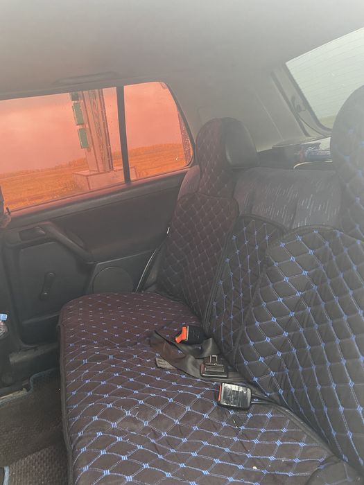 Продам надежную машину