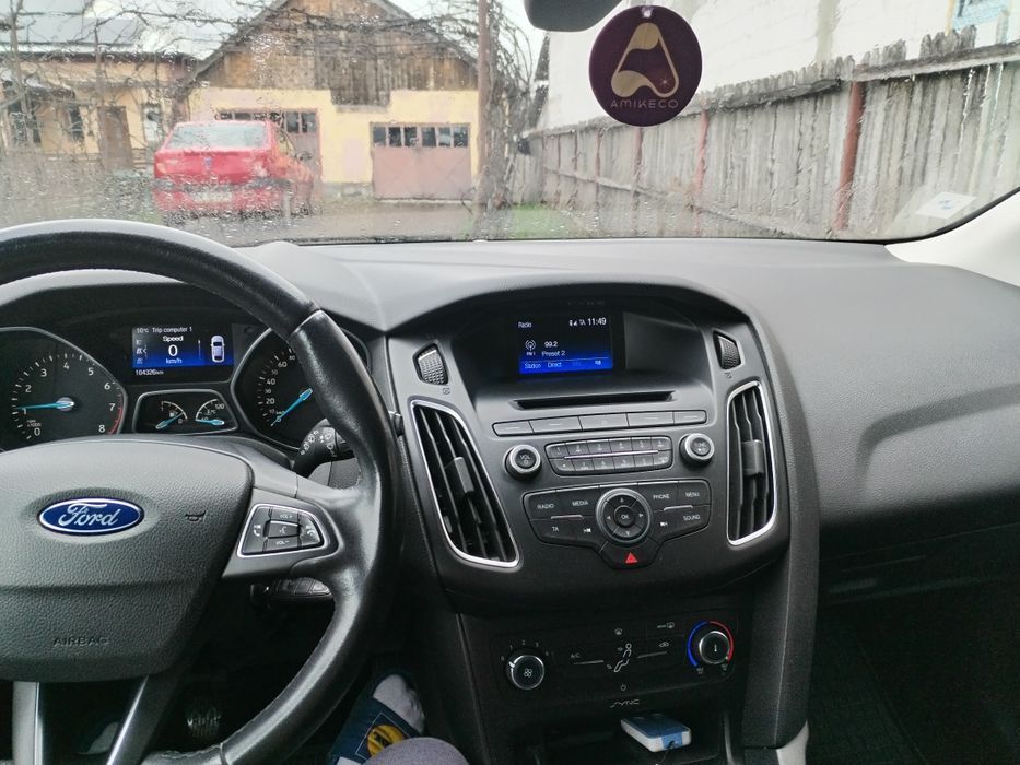 Vand Ford Focus 2016 stare excelenta, km putini