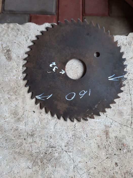 Диски пильные по дереву новые