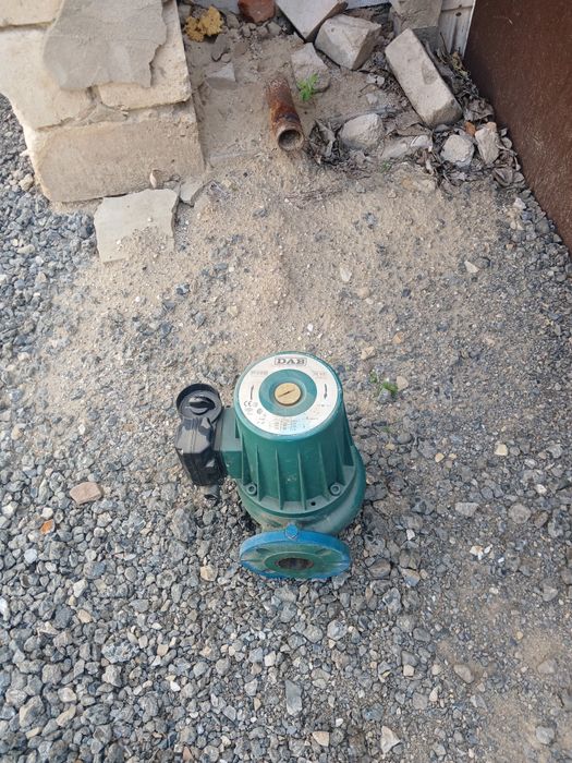 Продам церкуляционный насос даб