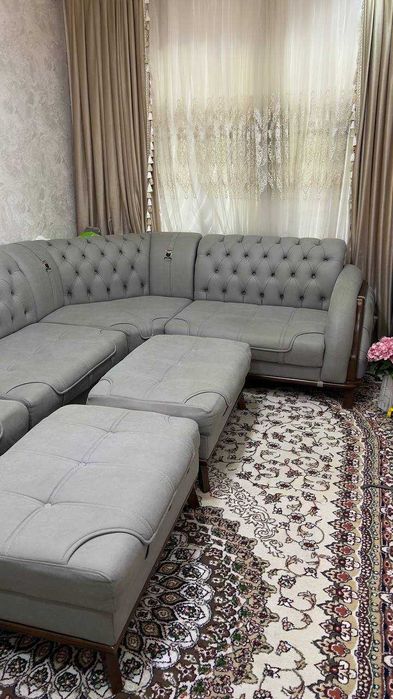 диван угловой для гостиной как новый divan mehmonxonaga idealniy xolat