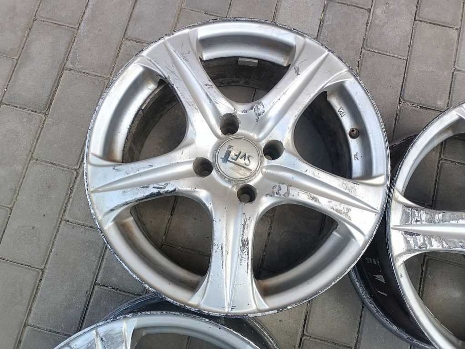 Продам легкосплавные диски на Пежо.