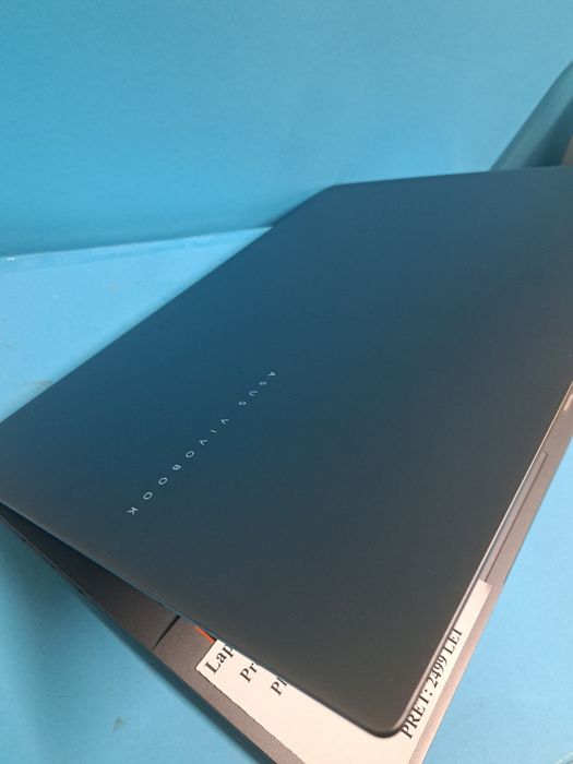 Asus Vivobook S16