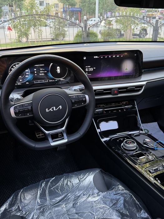 Kia K5 Фулл 8 Чи Позится